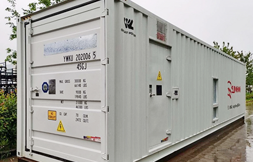 Large energy storage cabinet